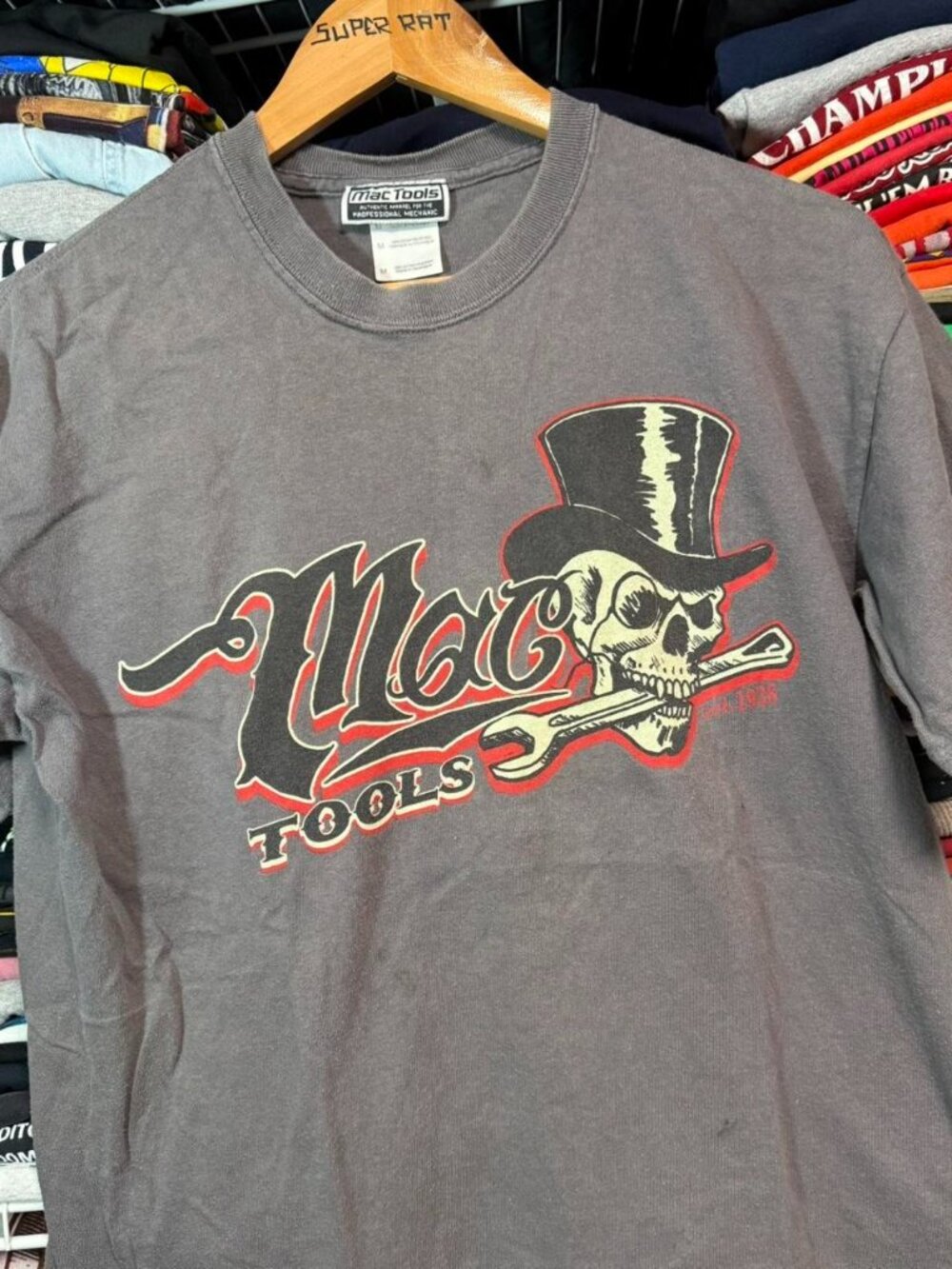Y2K Mac tools skull graphic t shirt grey